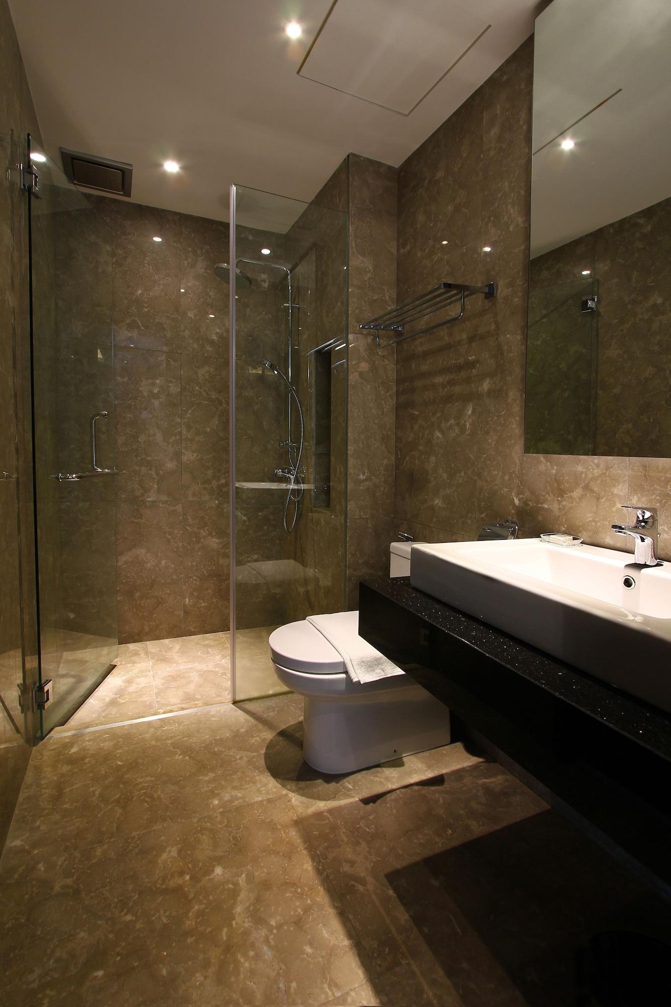 The Shore Hotel & Residences Malacca Exterior photo