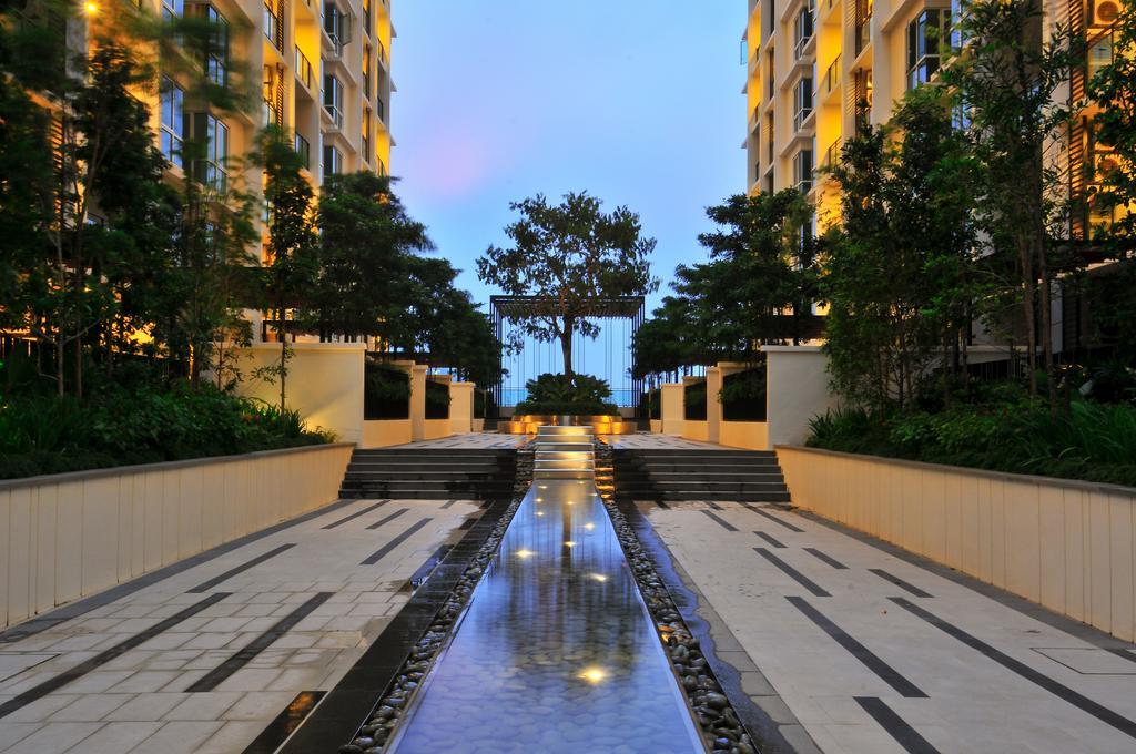 The Shore Hotel & Residences Malacca Exterior photo