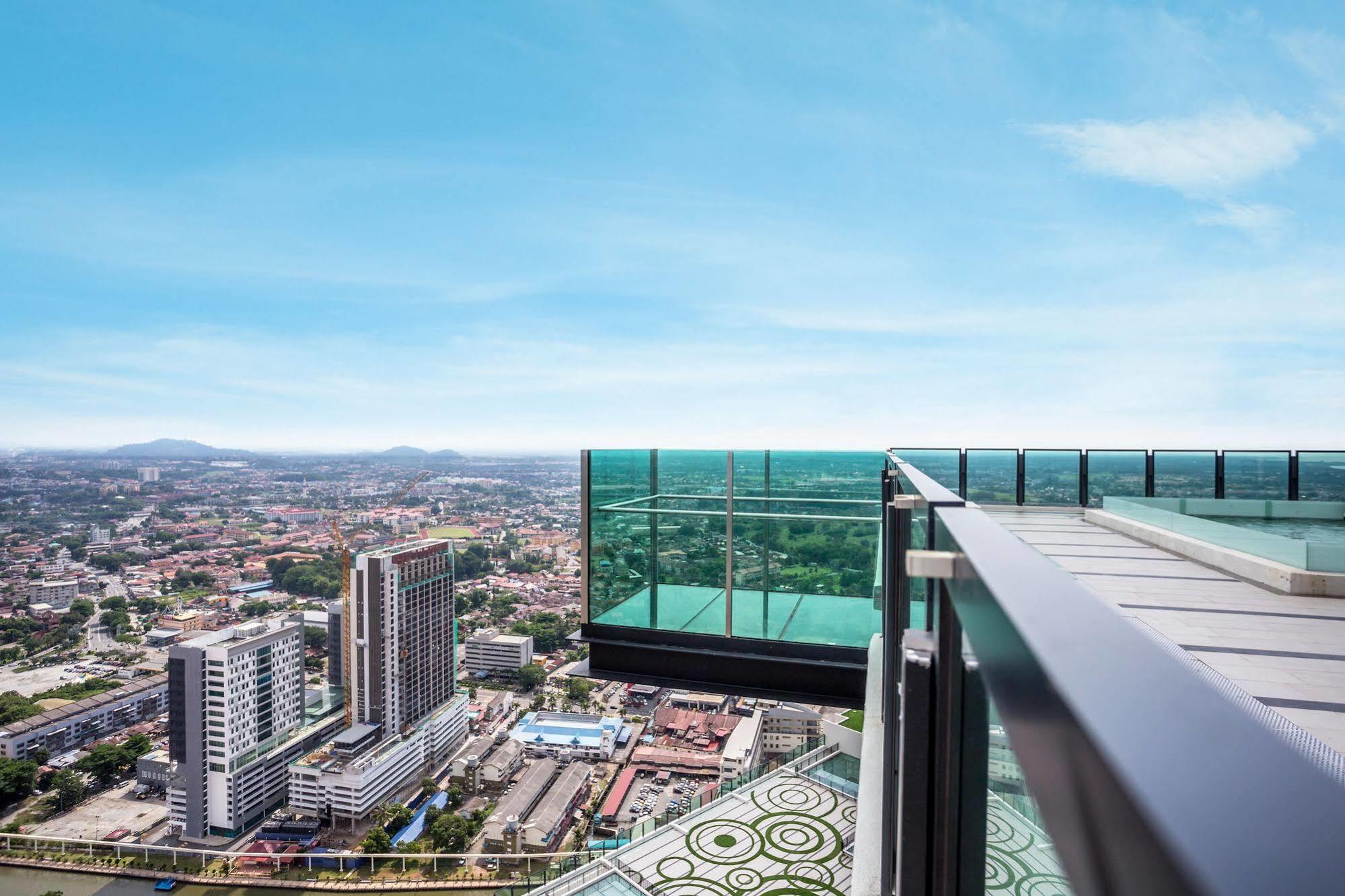 The Shore Hotel & Residences Malacca Exterior photo
