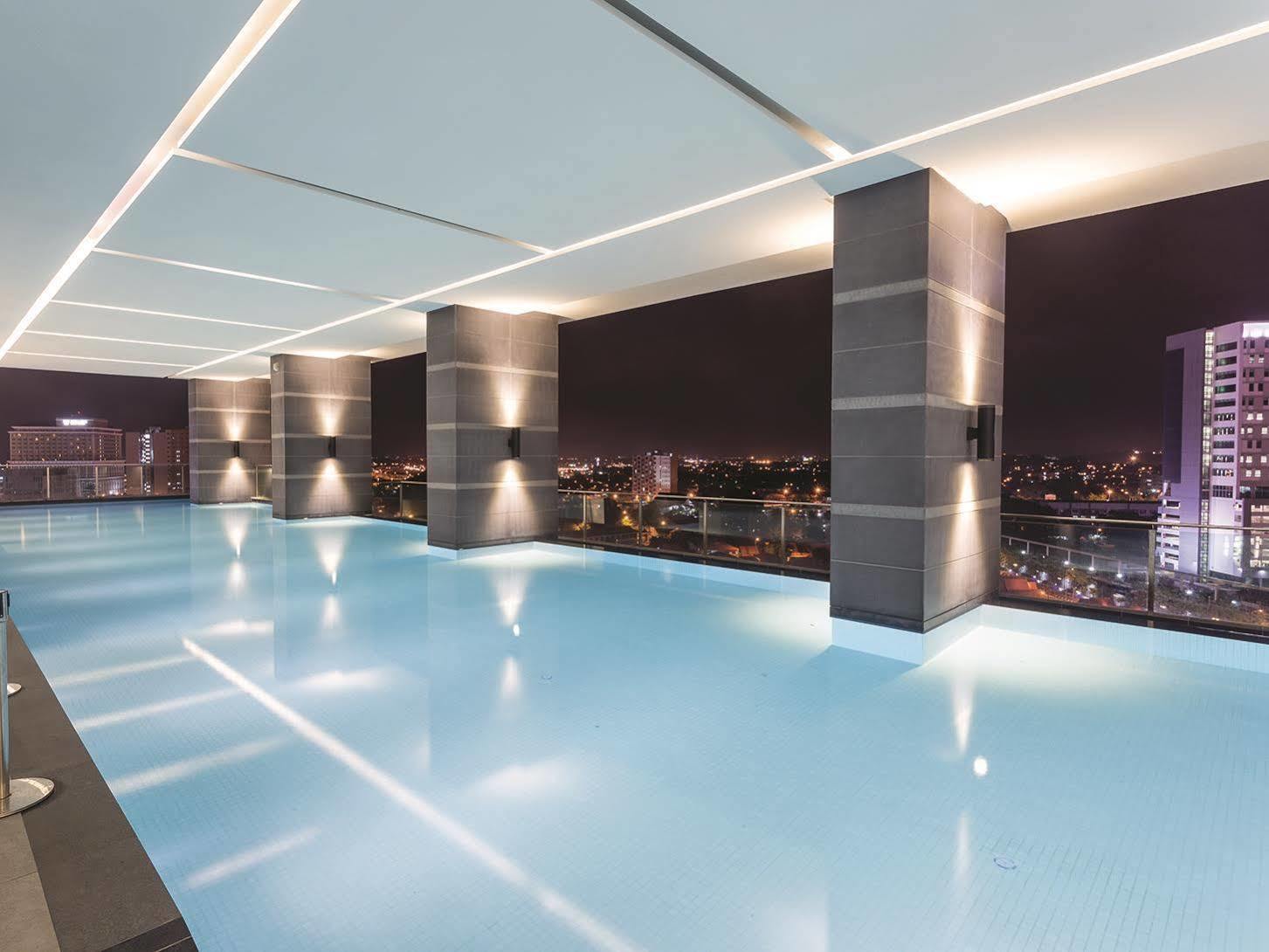 The Shore Hotel & Residences Malacca Exterior photo